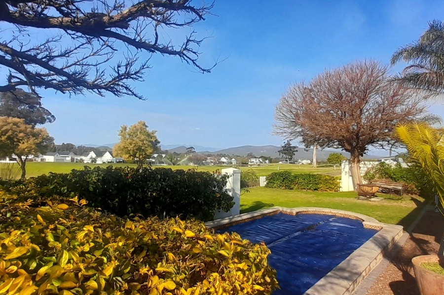 4 Bedroom Property for Sale in Silwerstrand Golf And River Estate Western Cape